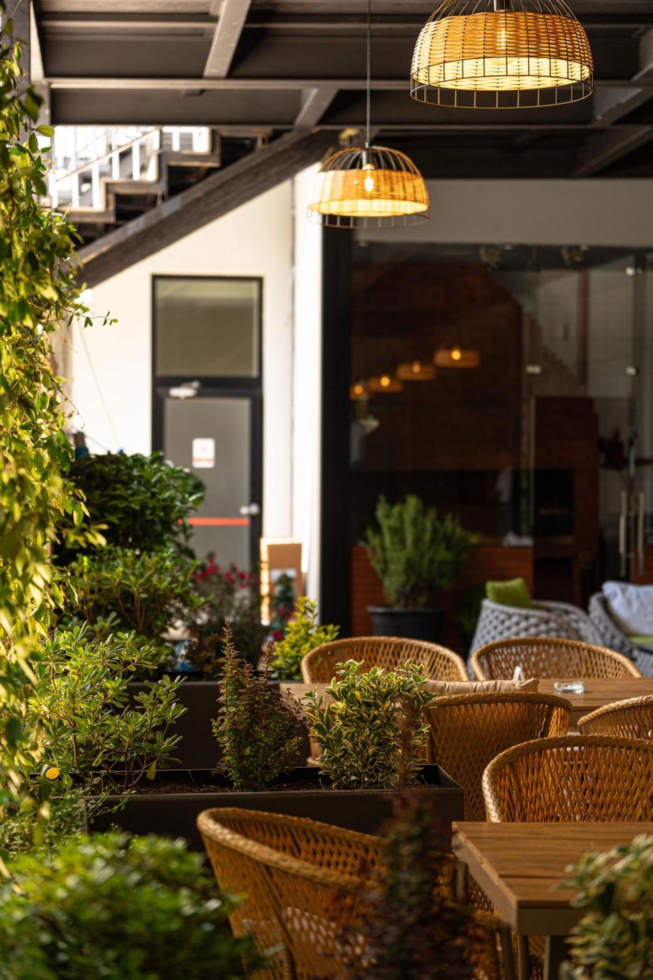 Holiday Inn Telavi By Ihg Exterior photo